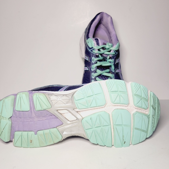 Womans Asics size 6.5 running walking & trail + bonus ! - Picture 4 of 8